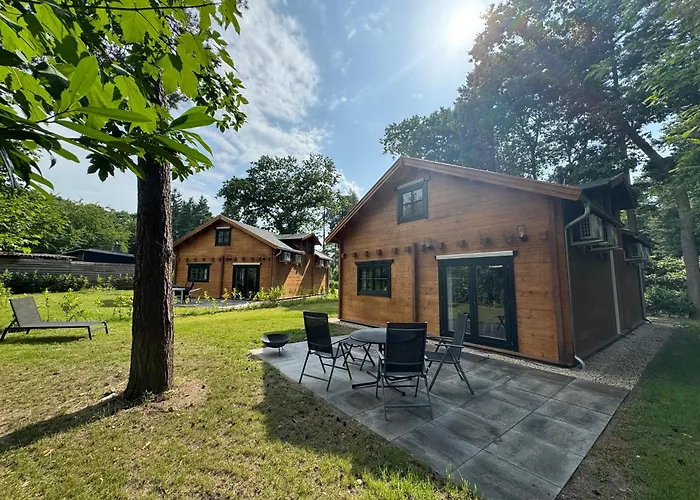 Huize Elena Semesterbostad