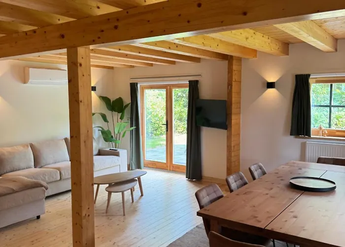 Huize Elena 度假居 *