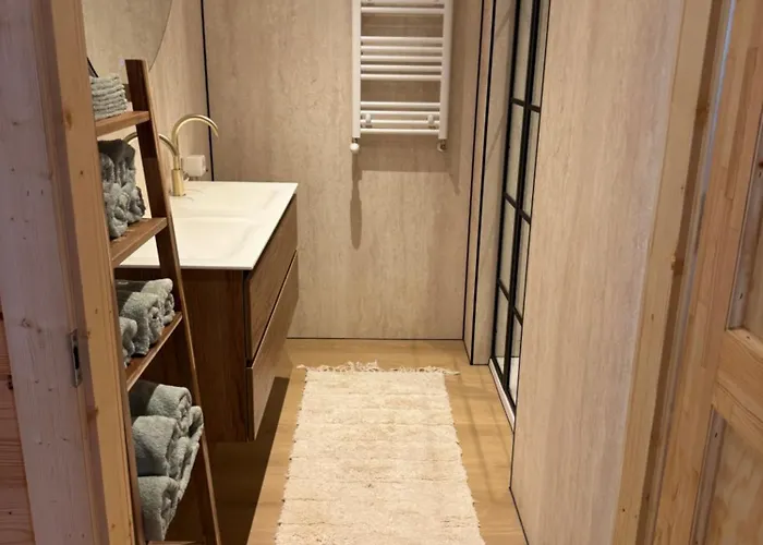 Huize Elena 度假居 *